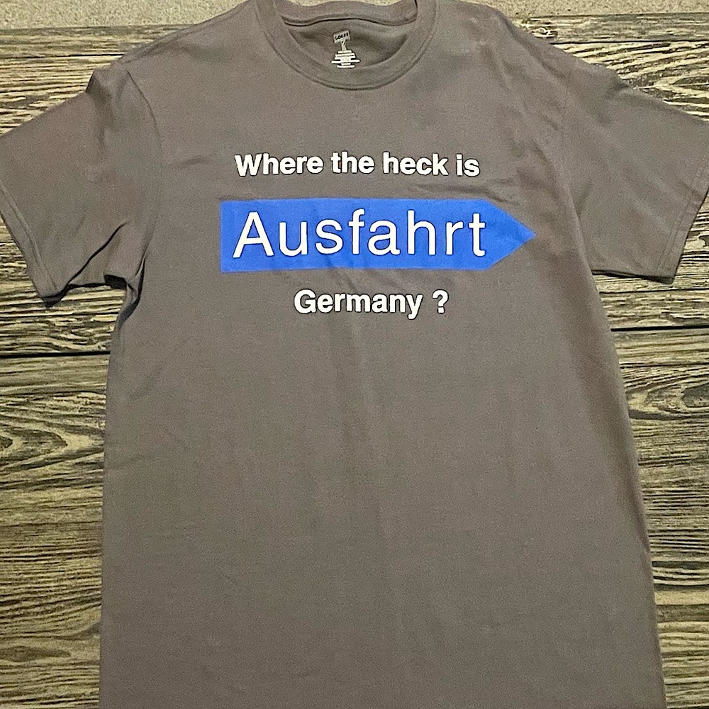 soffe t-shirt 💙